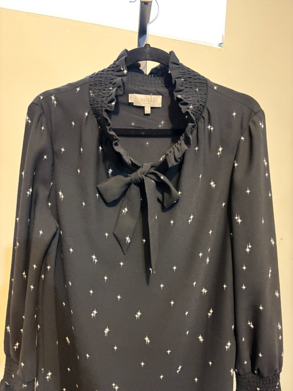 Hobbs London Luna Black Star Print Ruffle Tie Neck Long Sleeve Dress - Picture 7 of 14